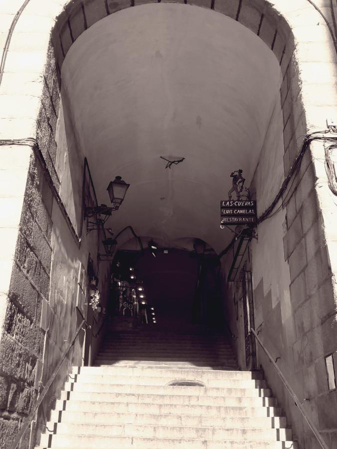 Nuevo Elegante Piso Vintage En Plena Plaza Mayor มาดริด ภายนอก รูปภาพ