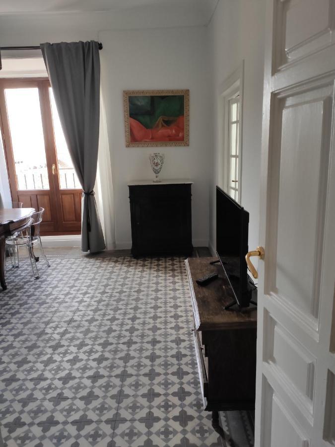 Nuevo Elegante Piso Vintage En Plena Plaza Mayor มาดริด ภายนอก รูปภาพ